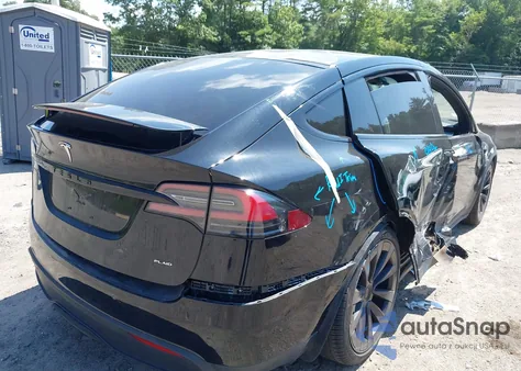 2022 Tesla Model X Plaid Tri Motor All-Wheel Drive from USA, damaged, VIN 7SAXCBE66NF332809